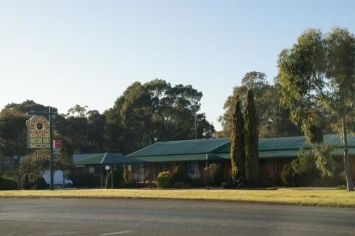 Motel Country Club Motor Deniliquin